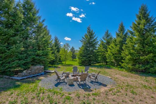 908 Gavin Pass, Hudson, WI 54016
