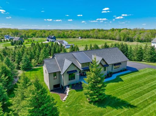 908 Gavin Pass, Hudson, WI 54016