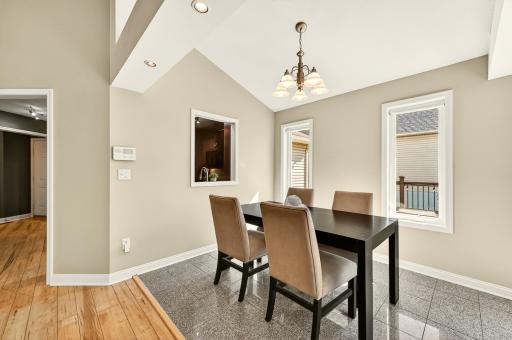 3304 Lakeridge Lane NW, Rochester, MN 55901