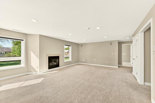 3304 Lakeridge Lane NW, Rochester, MN 55901