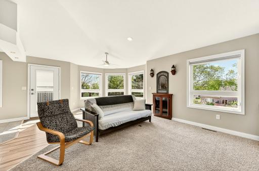 3304 Lakeridge Lane NW, Rochester, MN 55901
