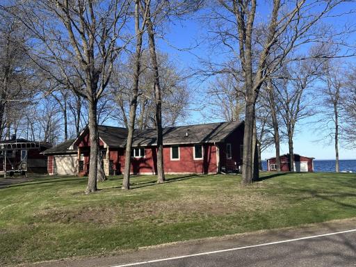 42491 Vista Road, Isle, MN 56342