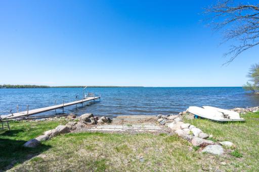 42491 Vista Road, Isle, MN 56342