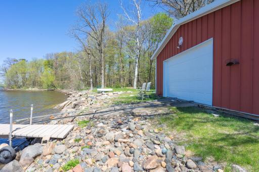 42491 Vista Road, Isle, MN 56342