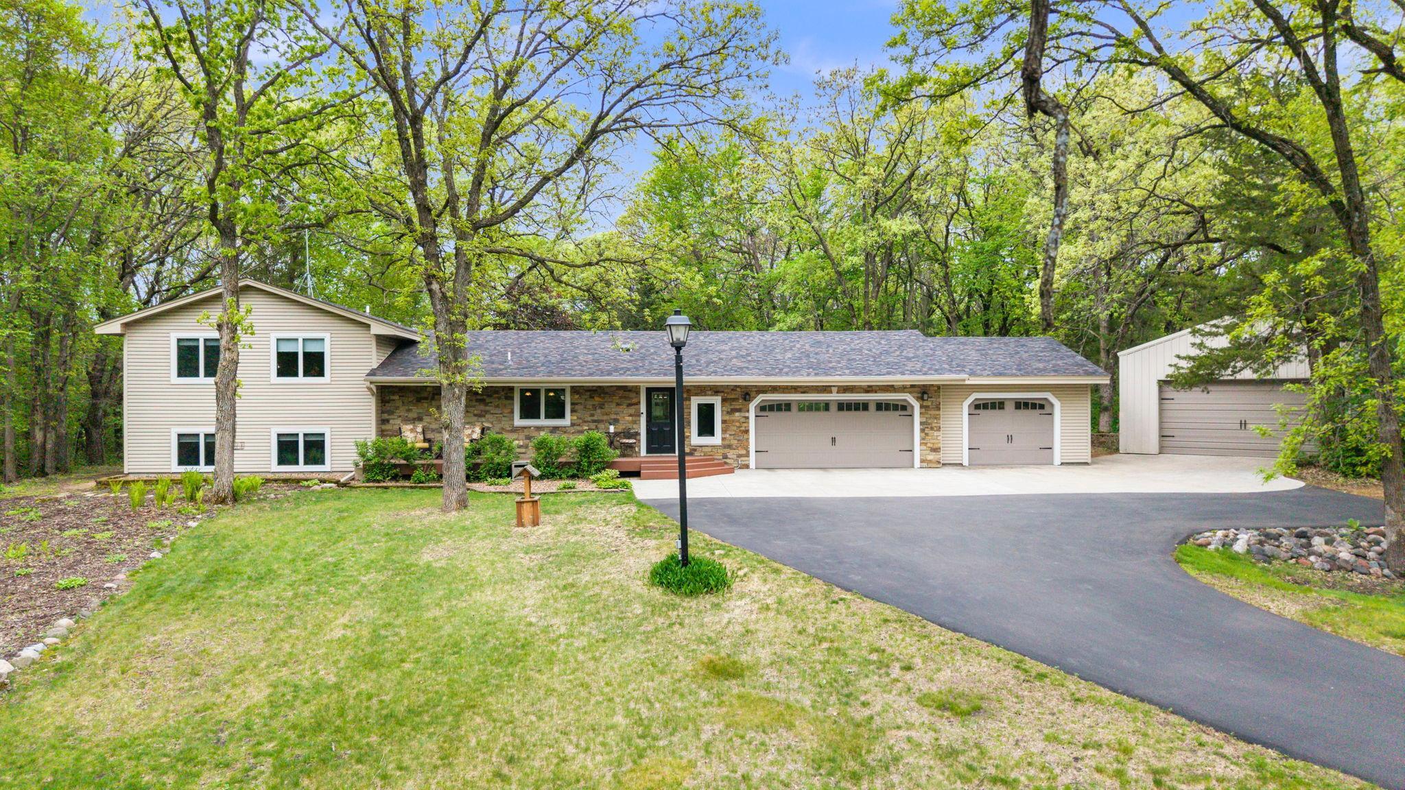 4 beds, 3 baths