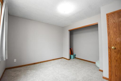 1806 36 1/2 Avenue S, Fargo, ND 58104
