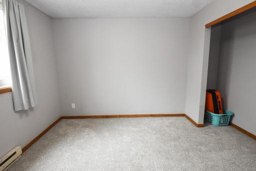 1806 36 1/2 Avenue S, Fargo, ND 58104