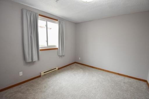 1806 36 1/2 Avenue S, Fargo, ND 58104
