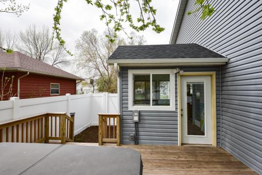 1806 36 1/2 Avenue S, Fargo, ND 58104