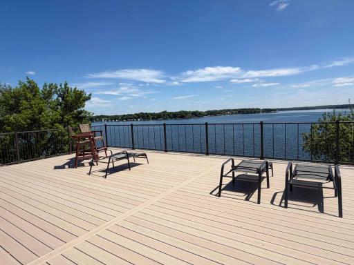 Roof-top deck located within the 4379 building