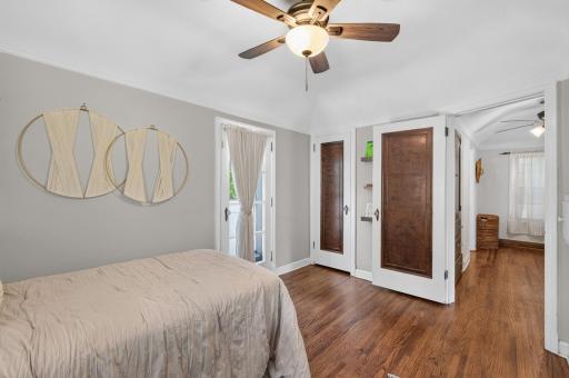 2716 E Minnehaha Parkway, Minneapolis, MN 55406