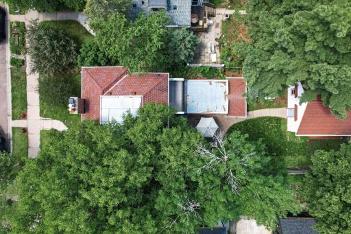 2716 E Minnehaha Parkway, Minneapolis, MN 55406