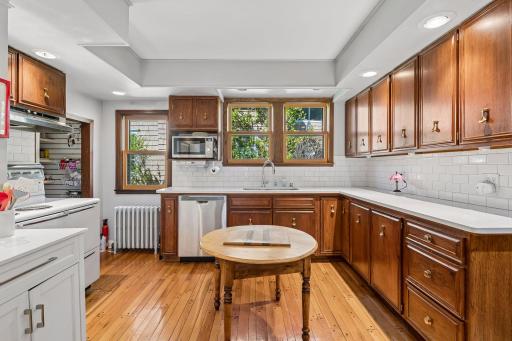 3535 Irving Avenue S, Minneapolis, MN 55408