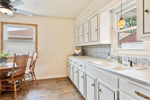2106 6th Avenue NE, Austin, MN 55912