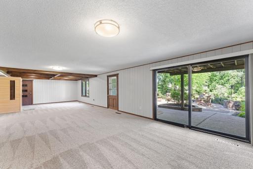 1345 Broadview Avenue, Chaska, MN 55318