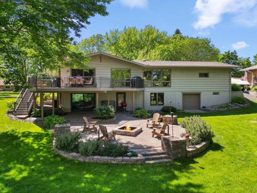 1345 Broadview Avenue, Chaska, MN 55318