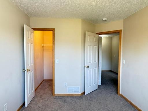 2500 Yellowstone Drive, 86, Hastings, MN 55033