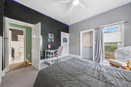 228 W 4th Street, Blue Earth, MN 56013