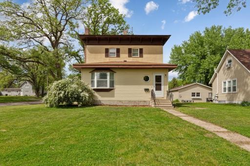 228 W 4th Street, Blue Earth, MN 56013