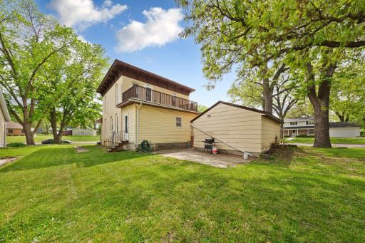 228 W 4th Street, Blue Earth, MN 56013