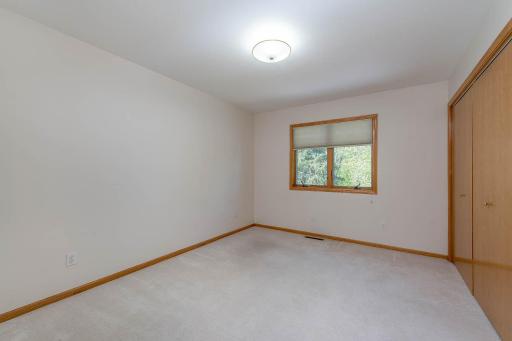 2153 Peregrine Lane, North Mankato, MN 56003