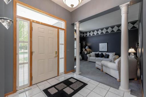 2153 Peregrine Lane, North Mankato, MN 56003