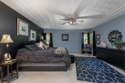 2153 Peregrine Lane, North Mankato, MN 56003