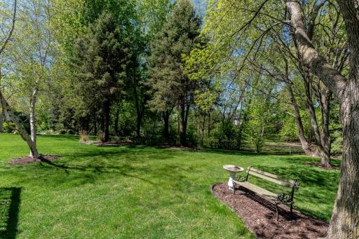 2153 Peregrine Lane, North Mankato, MN 56003