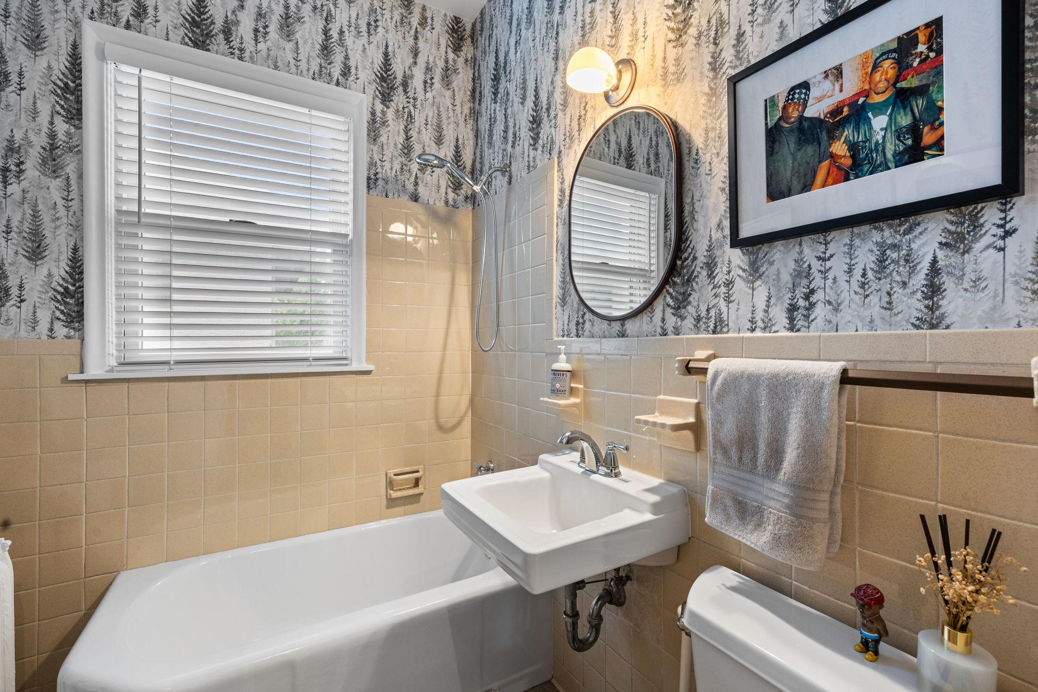 The main level full bath.