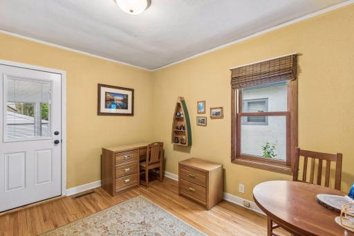 1516 Asbury Street, Saint Paul, MN 55108