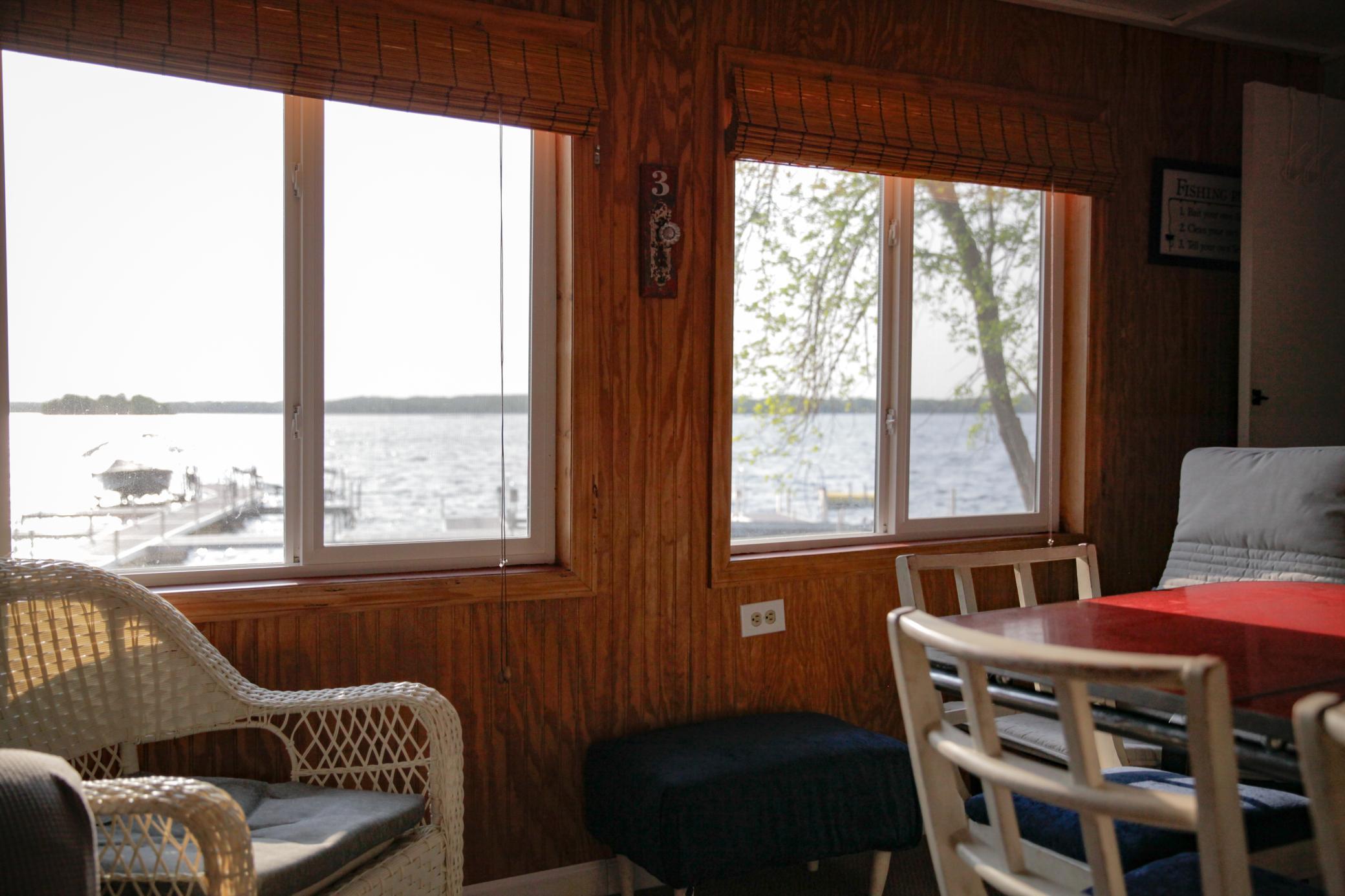 JacobsCoveCabin3-7.jpg