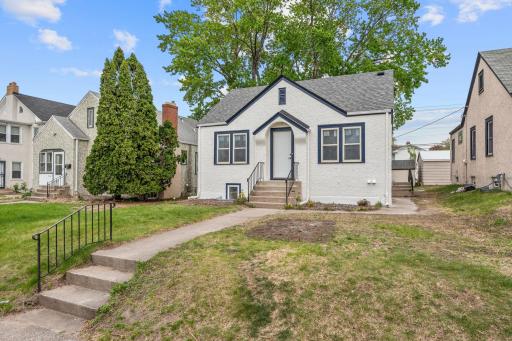 4424 Russell Avenue N, Minneapolis, MN 55412