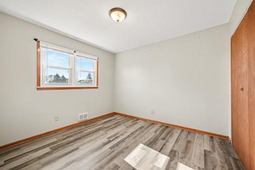 2000 Westview Drive, Hastings, MN 55033