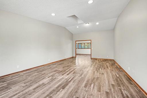 2000 Westview Drive, Hastings, MN 55033