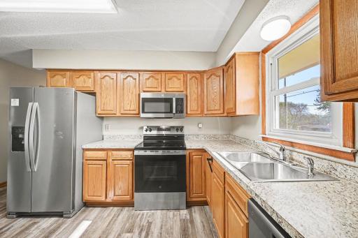 2000 Westview Drive, Hastings, MN 55033