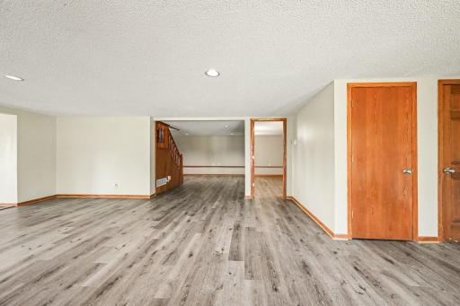 2000 Westview Drive, Hastings, MN 55033