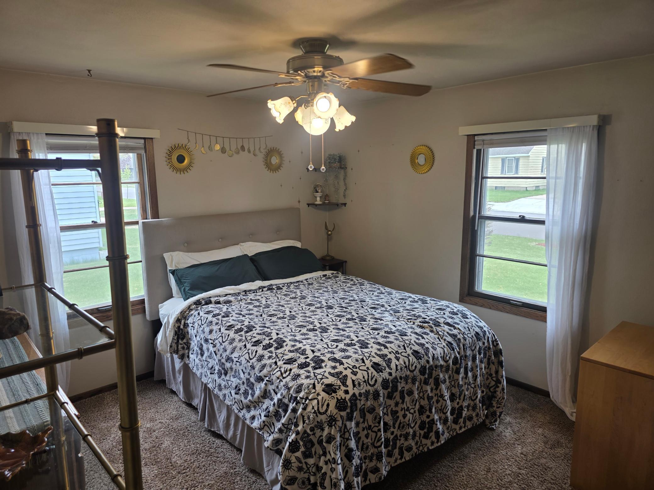 8 Primary Bedroom.jpg