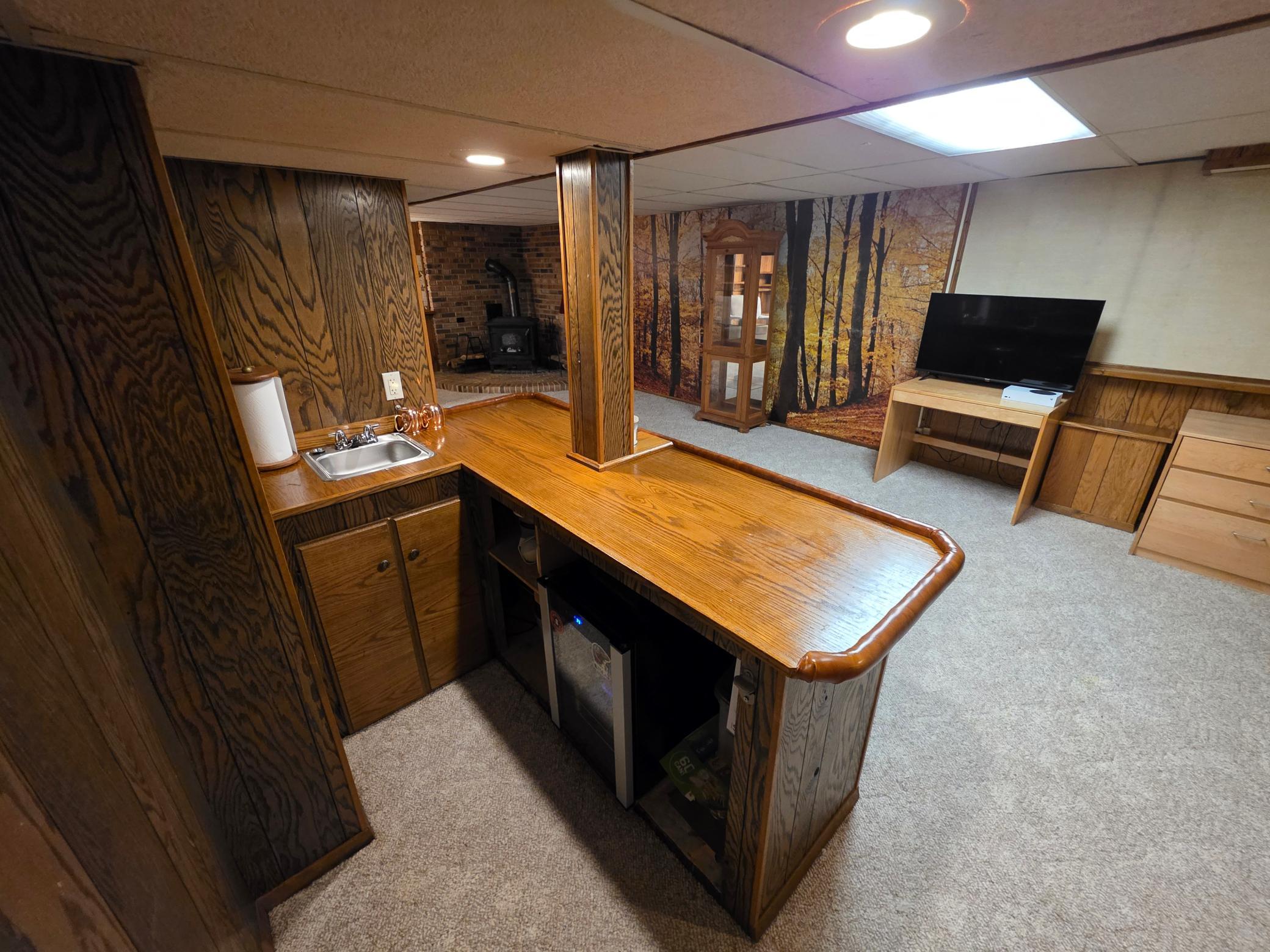 41 Lower Level Bar Back.jpg
