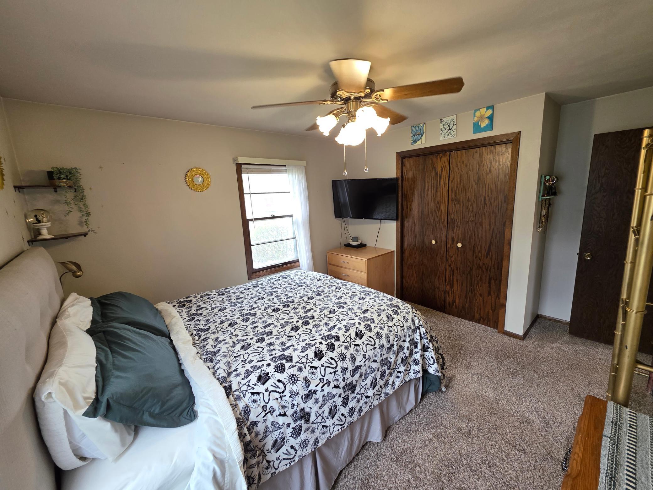 9 Primary Bedroom.jpg