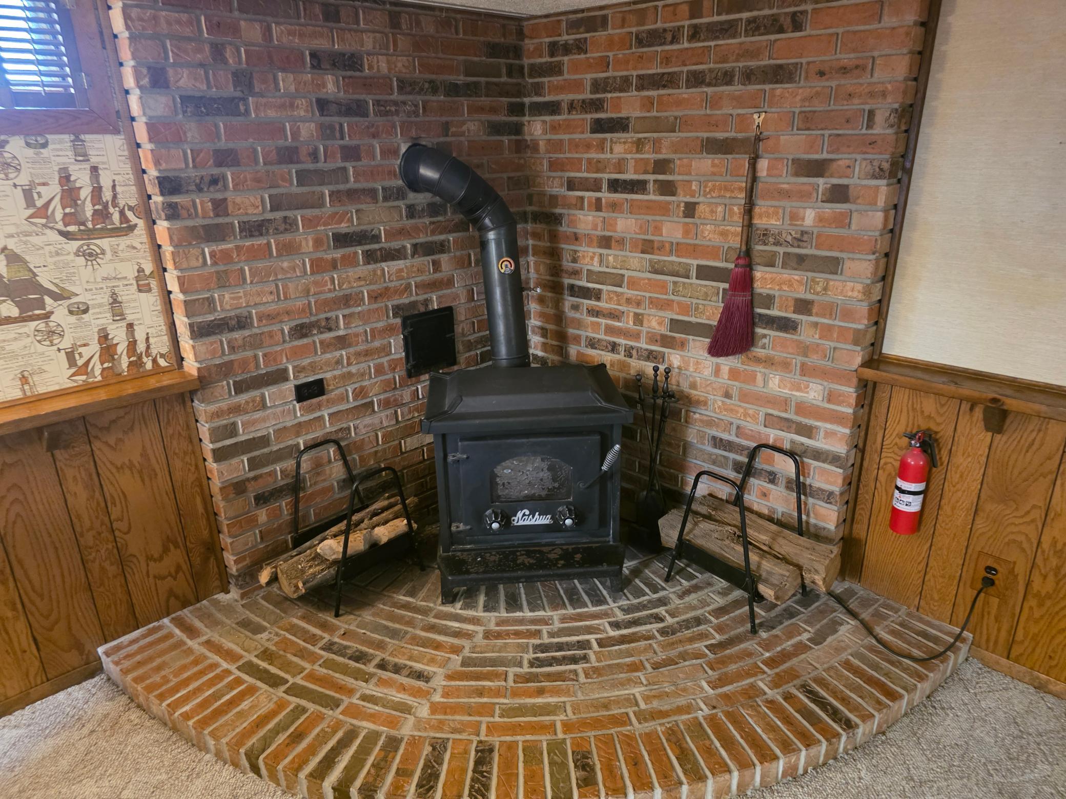 32 Fire Place.jpg