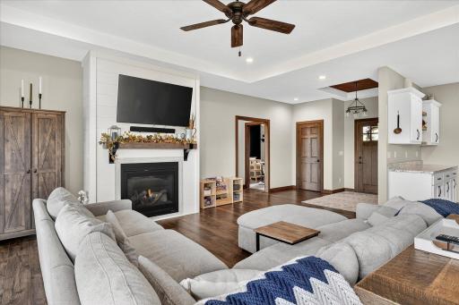912 14th Street NE, Montgomery, MN 56069