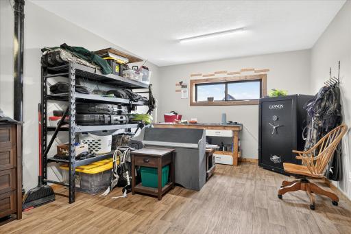 912 14th Street NE, Montgomery, MN 56069