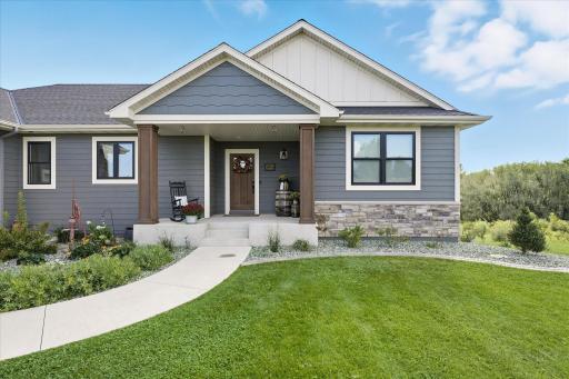 912 14th Street NE, Montgomery, MN 56069