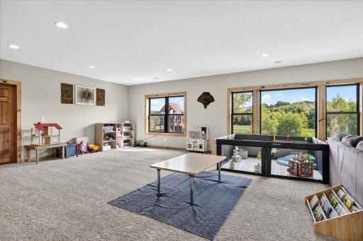 912 14th Street NE, Montgomery, MN 56069