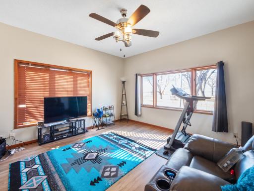 276 Minnesota Avenue W, Glenwood, MN 56334