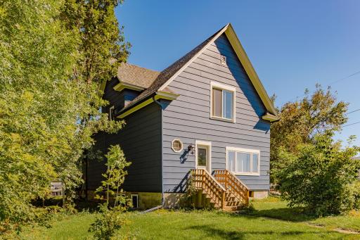 276 Minnesota Avenue W, Glenwood, MN 56334