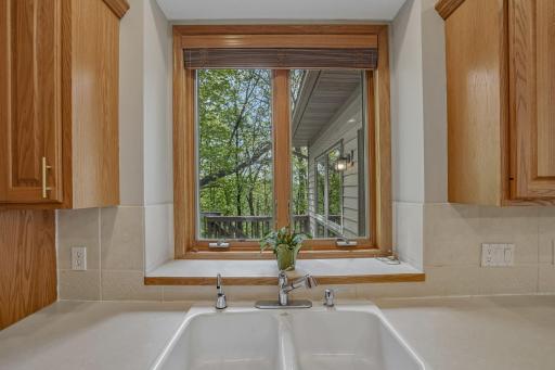 25-web-or-mls-Shenandoah Ln-S1205-019.jpg