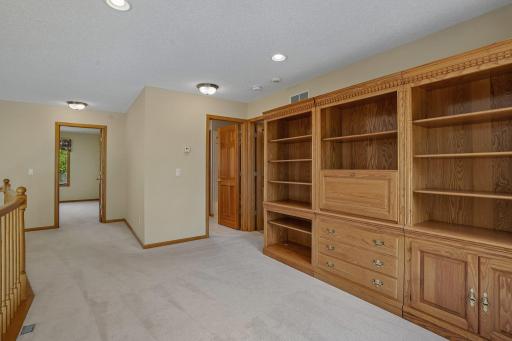49-web-or-mls-Shenandoah Ln-S1205-040.jpg