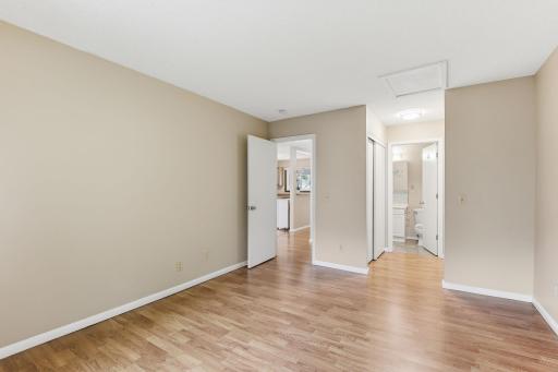 7315 Stewart Drive, Eden Prairie, MN 55346