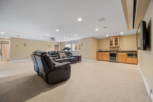 4165 Furnberg Place S, Fargo, ND 58104